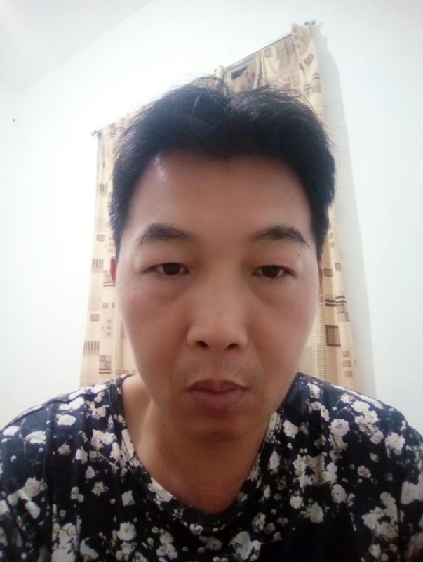繁华哀伤的第一张照片--南靖婚介网