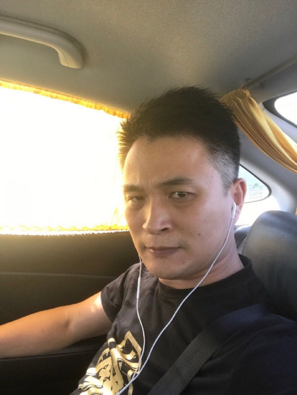 罗的第二张照片--南靖婚介网