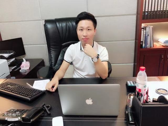 追梦的第一张照片--南靖婚介网