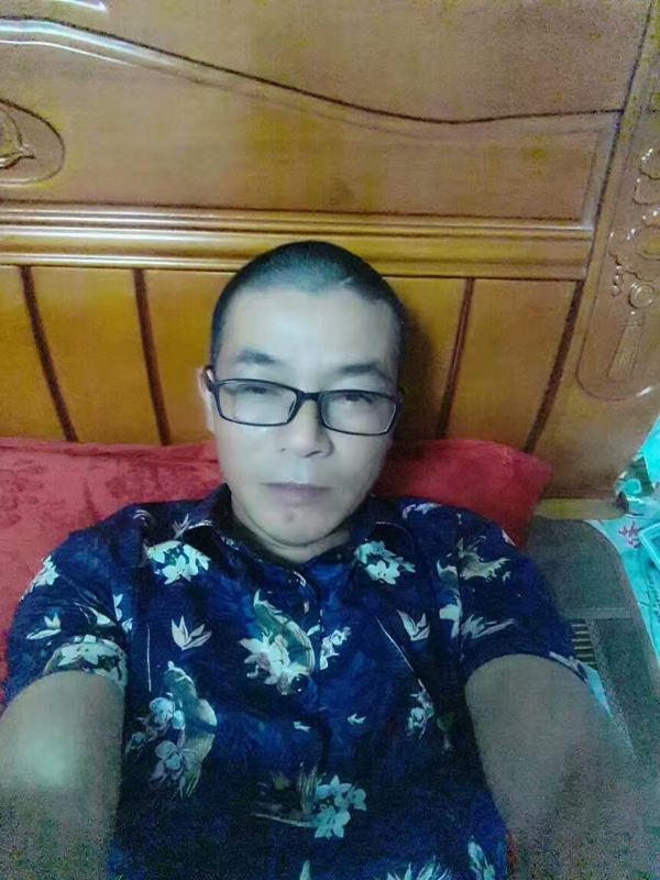 坚信就是你的第一张照片--南靖婚介网