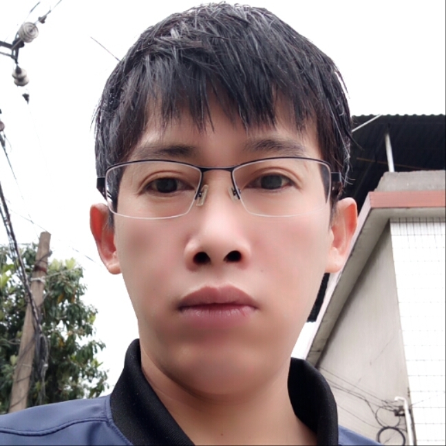 下凡买烟的第一张照片--南靖婚介网