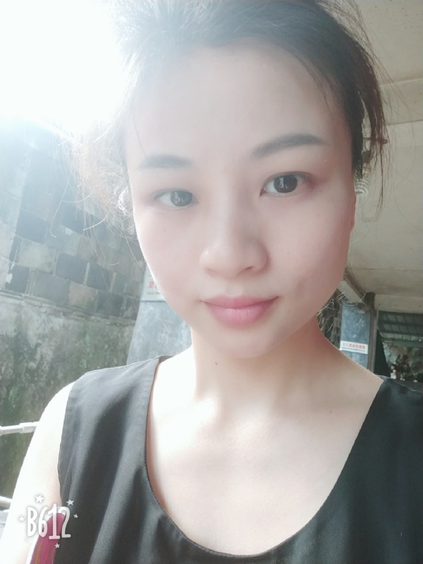 慢慢的第三张照片--南靖婚介网