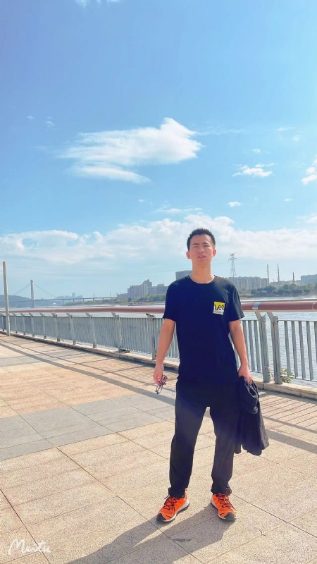 小螃蟹的第一张照片--南靖婚介网