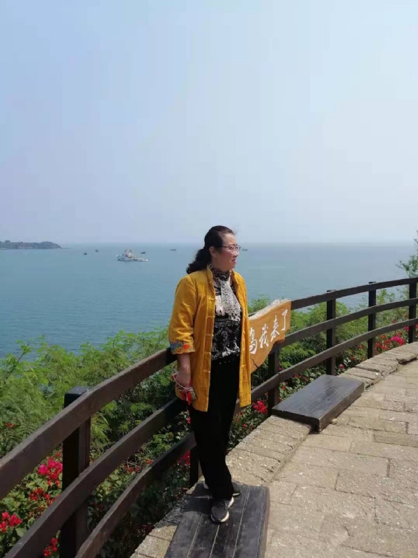 曦若半秋的第一张照片--南靖婚介网