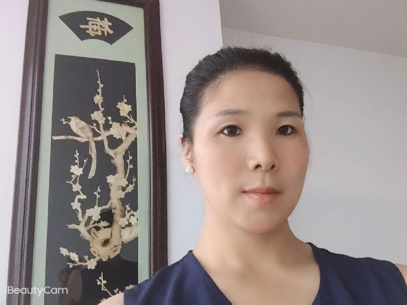 微笑的第一张照片--南靖婚介网