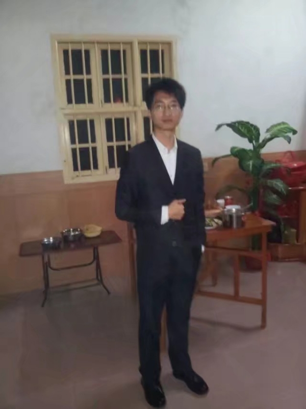 潇湘剑雨的第一张照片--南靖婚介网