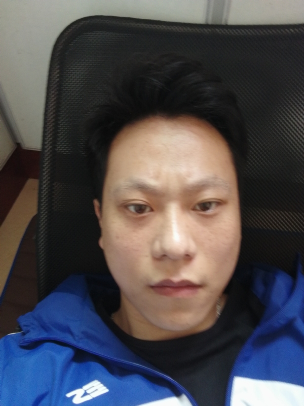 爱上的感觉的第一张照片--南靖婚介网