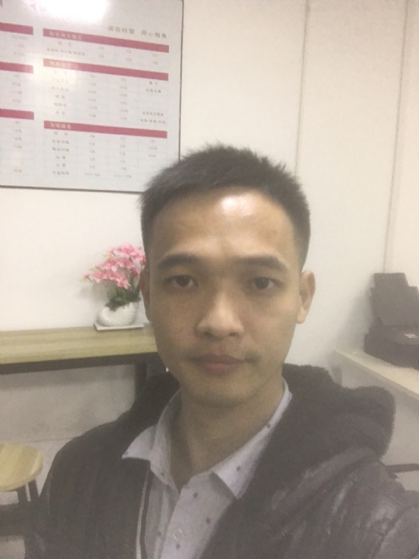 法律人小陈的第一张照片--南靖婚介网