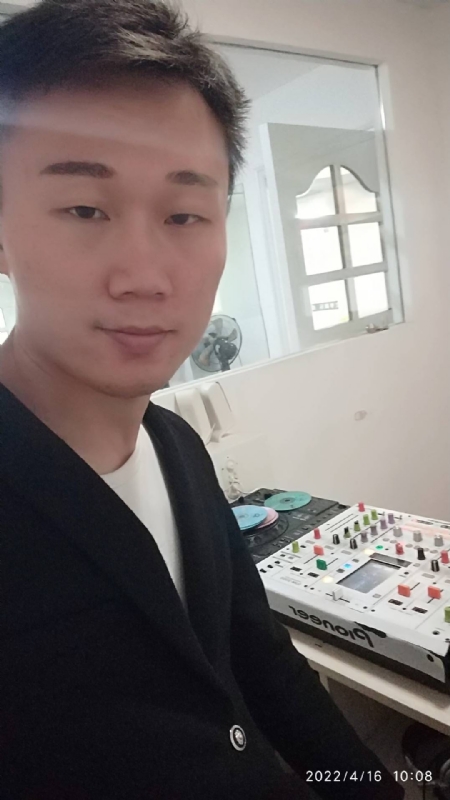 林锋的第二张照片--南靖婚介网
