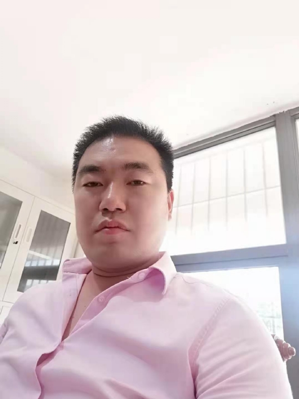 命运的打拼的第一张照片--南靖婚介网