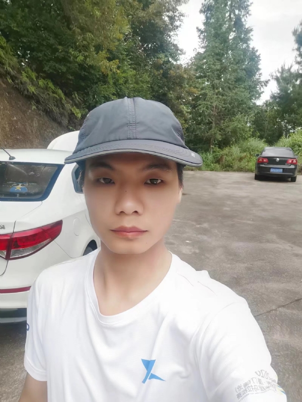 执手幸福的第一张照片--南靖婚介网