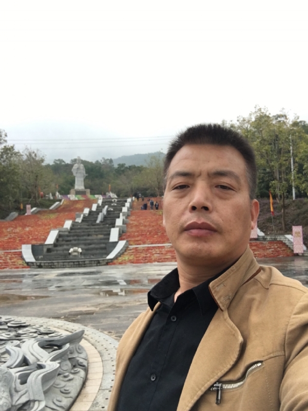 开心的松鼠的第二张照片--南靖婚介网