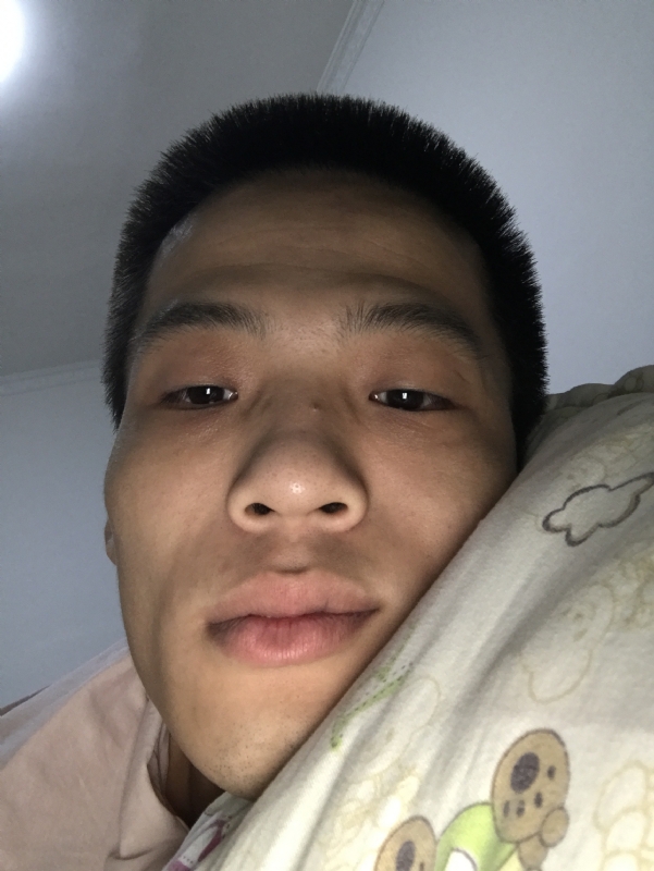 直男的第一张照片--南靖婚介网