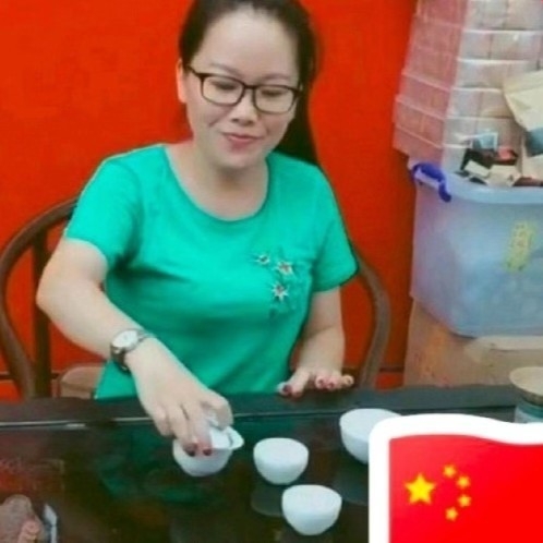 妖娆的第一张照片--南靖婚介网