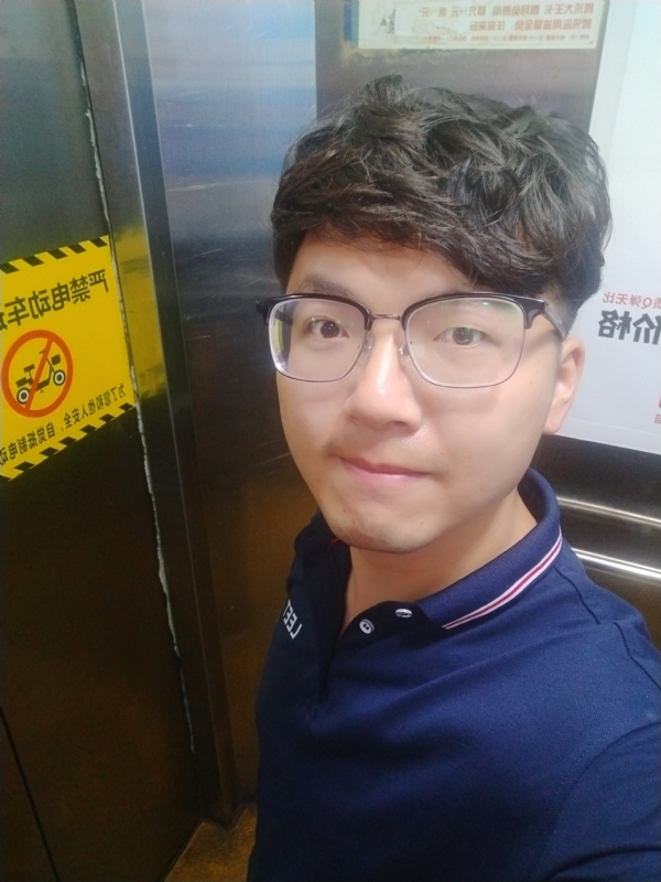 H先生的第二张照片--南靖婚介网