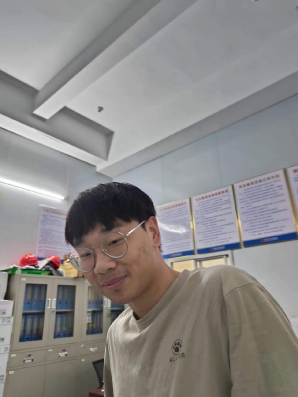 牛子弟的第一张照片--南靖婚介网