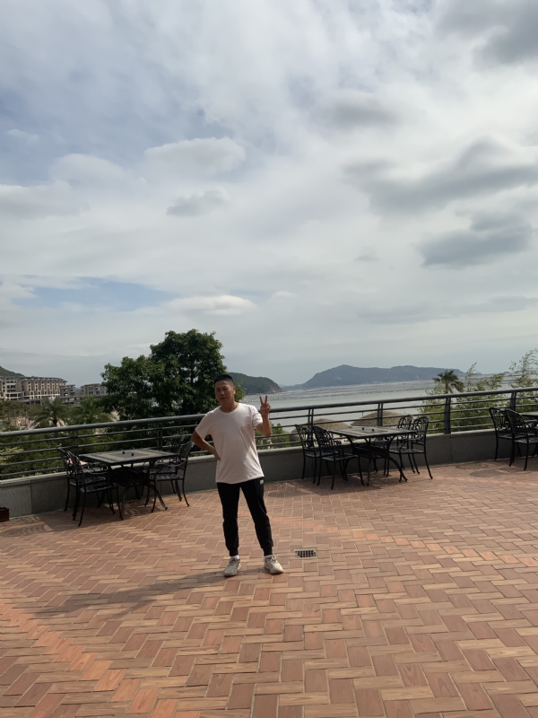 心酸瑟果的第一张照片--南靖婚介网