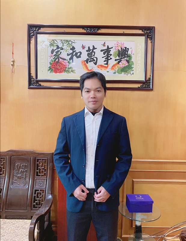 旭日春晖的第一张照片--南靖婚介网