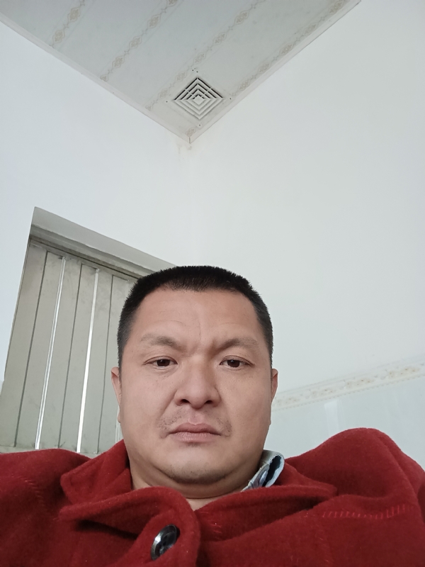 兰成龙的第一张照片--南靖婚介网