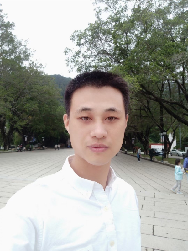 xu的第一张照片--南靖婚介网