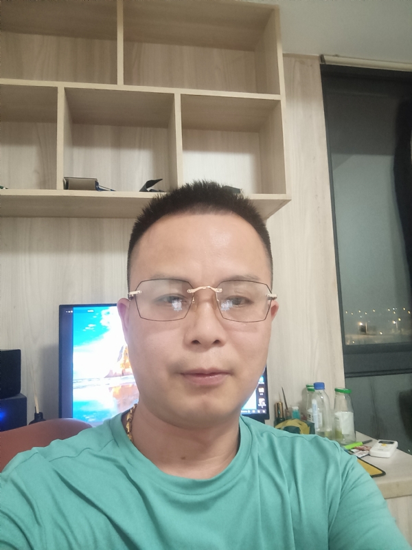 逍遥霸道的第一张照片--南靖婚介网