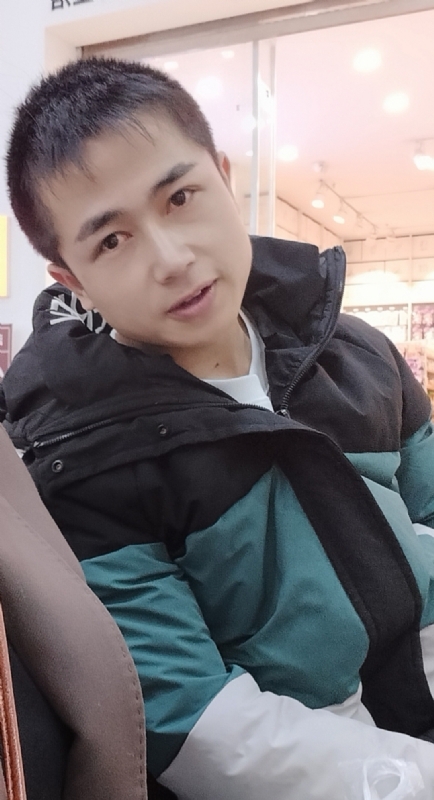 不骄不躁的第一张照片--南靖婚介网