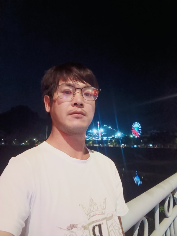 任豐的第一张照片--南靖婚介网