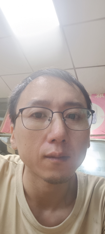 想胖的瘦子的第一张照片--南靖婚介网
