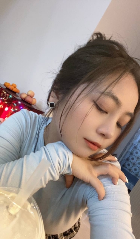 艳秋的第一张照片--南靖婚介网